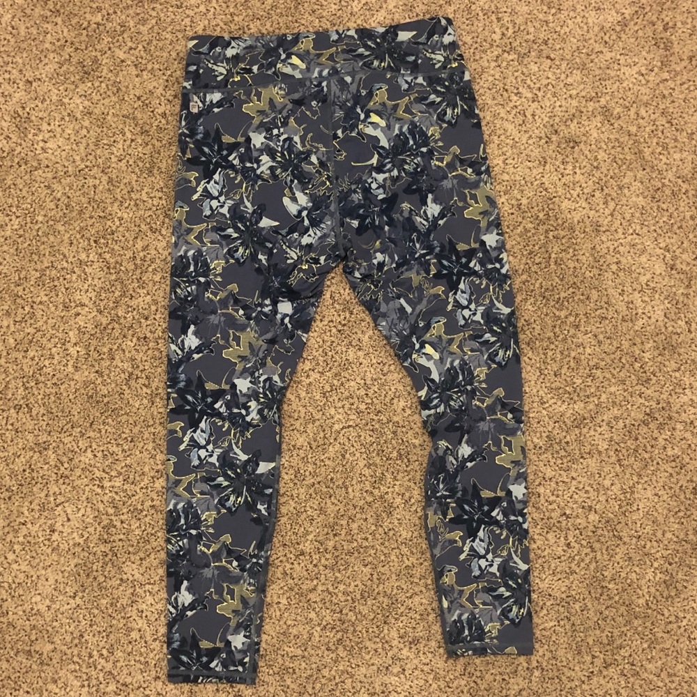 Mid-rise floral printed powerhold 7/8 leggings